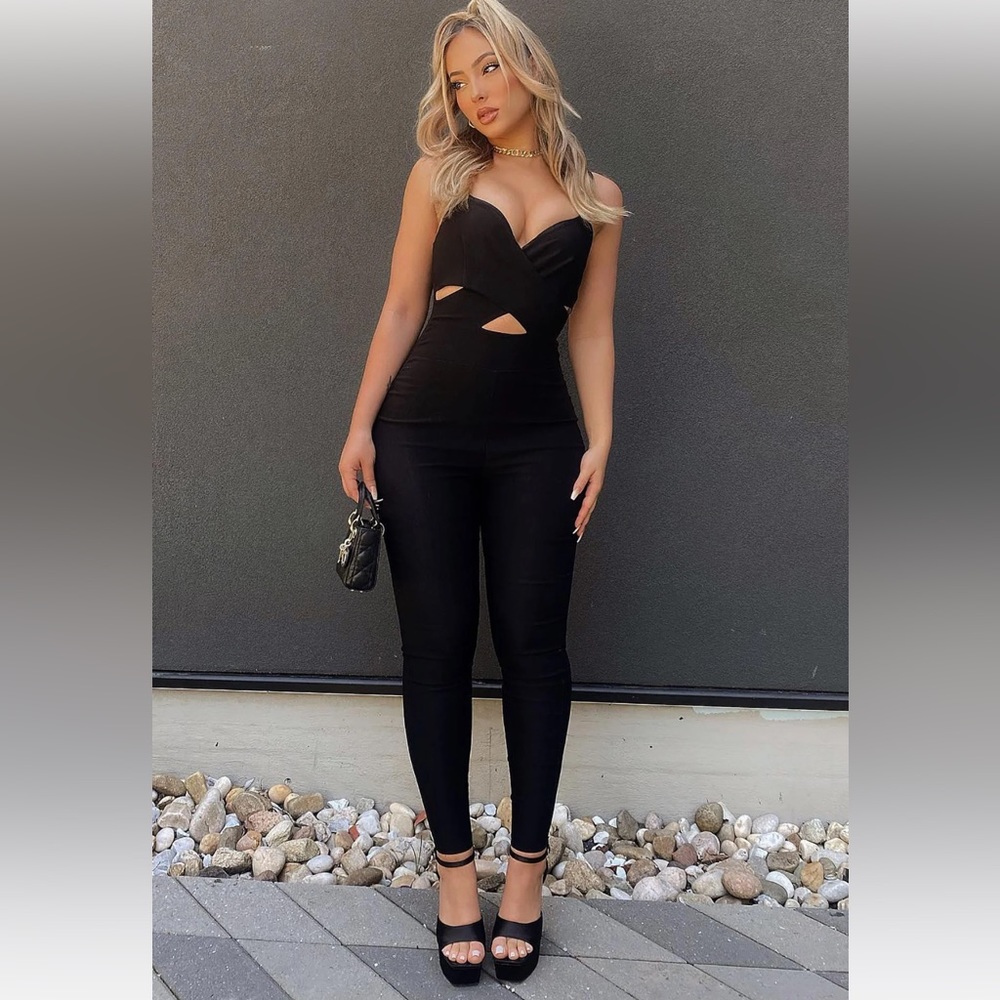Fashion Nova Sexy Innocence Skinny Leg Jumpsuit